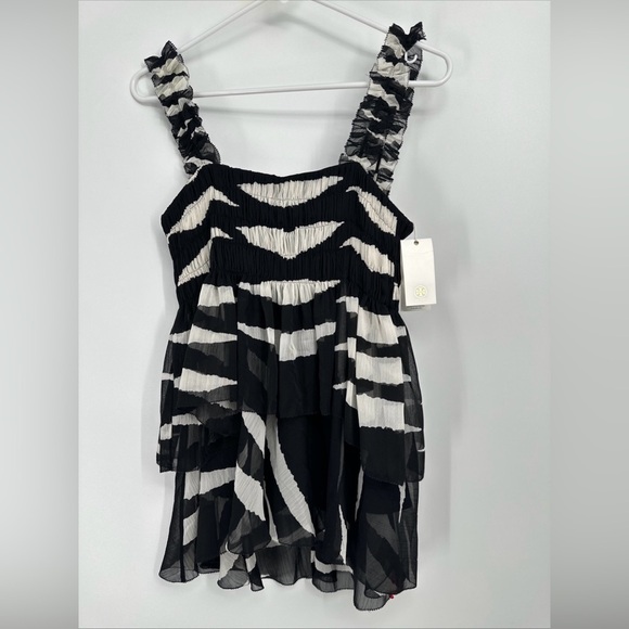 Tory Burch Lucea Animal Stripe Black White Top sz 4 - Picture 1 of 7